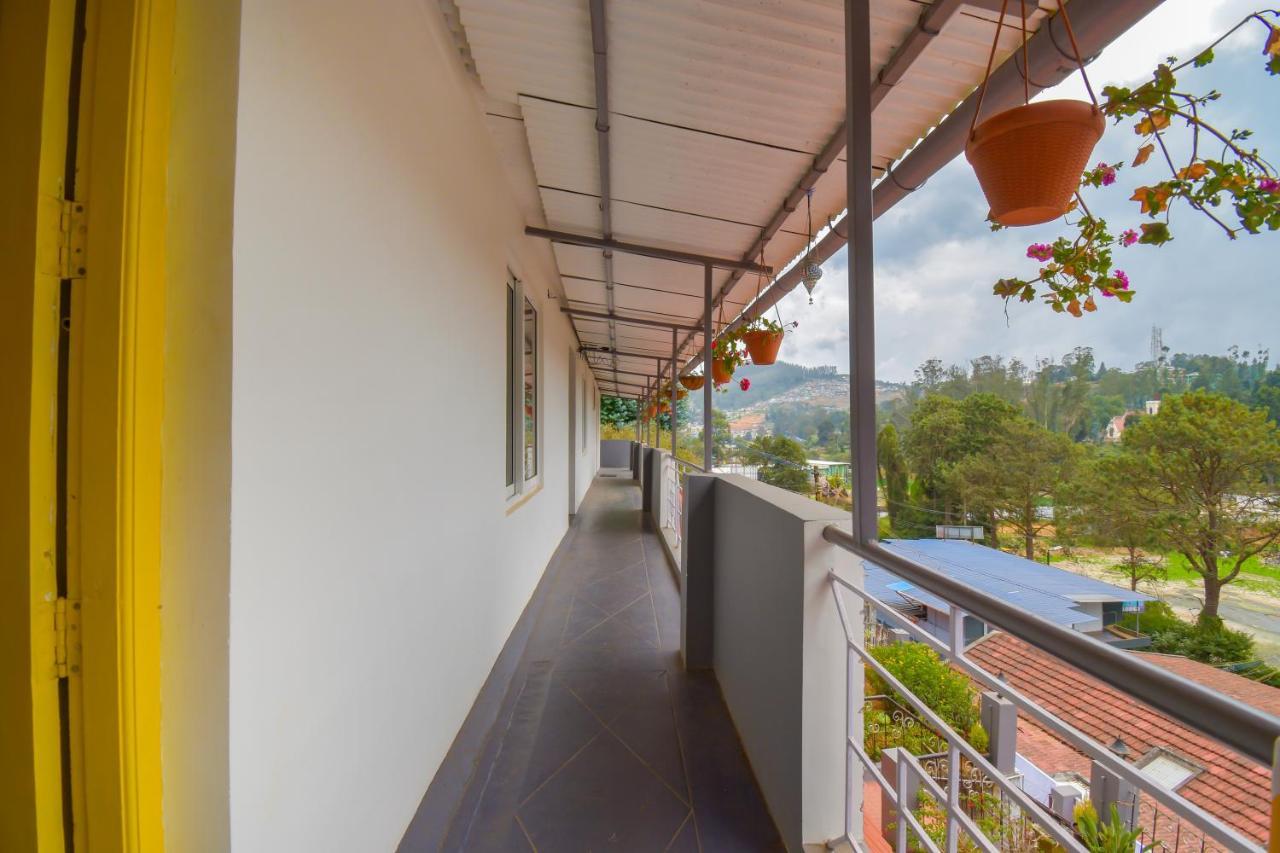 Fabhotels Reflections Guest House ウーティ エクステリア 写真